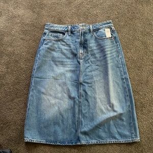 NWT Old Navy denim midi skirt